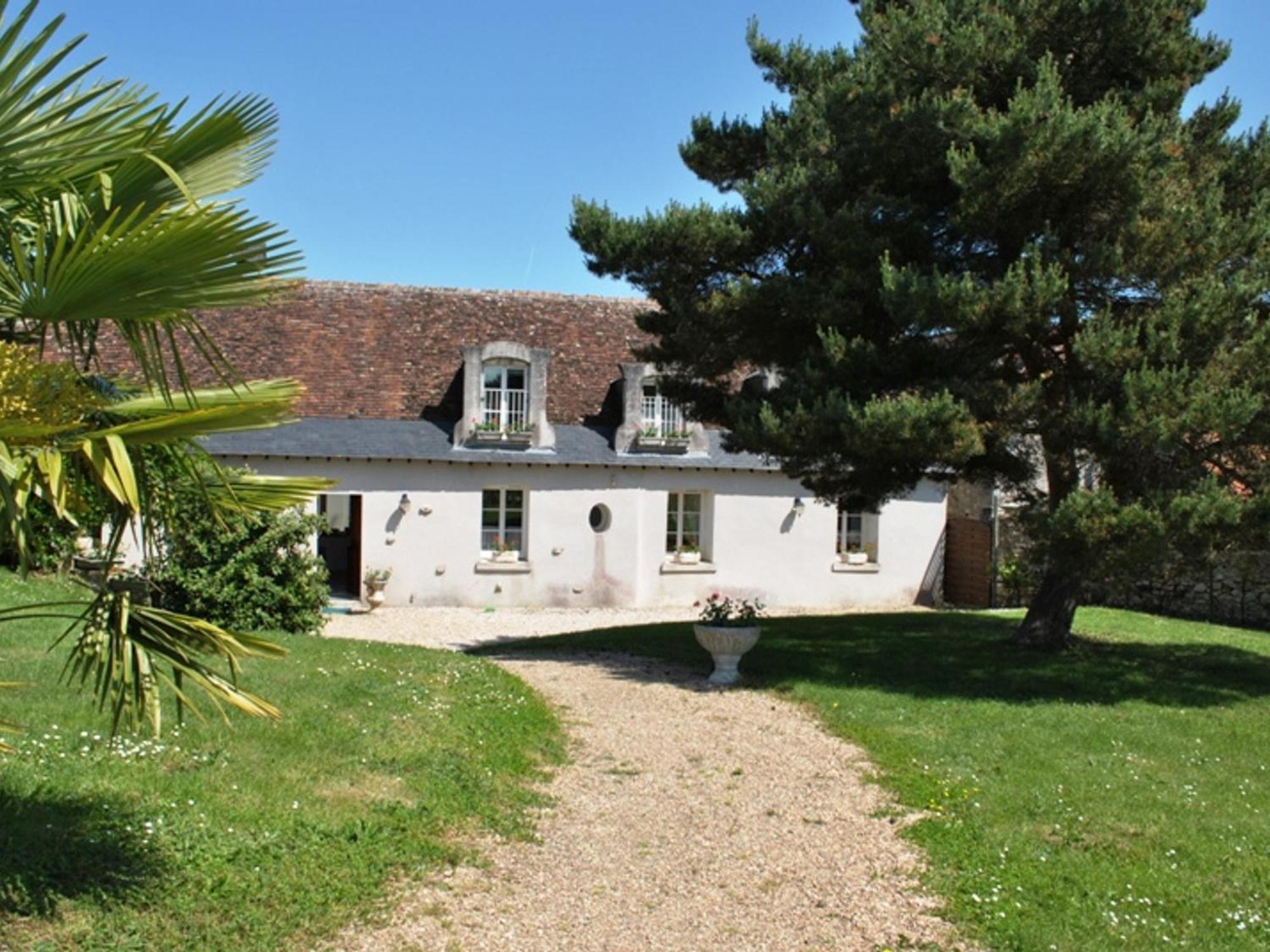 Gite De Charme Pres Des Chateaux De La Loire Avec Jardin, Terrasse Et Equipements Pour Familles - Fr-1-381-359 Azay-sur-Cher エクステリア 写真
